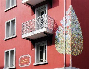 Swiss Star West End - Contactless Self Check-In Appartement Zürich Buitenkant foto