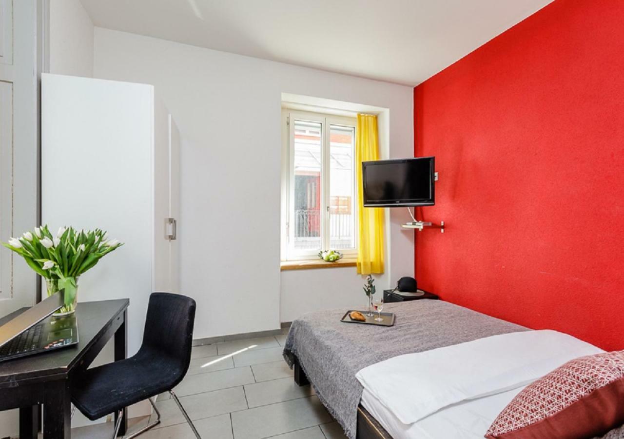 Swiss Star West End - Contactless Self Check-In Appartement Zürich Buitenkant foto